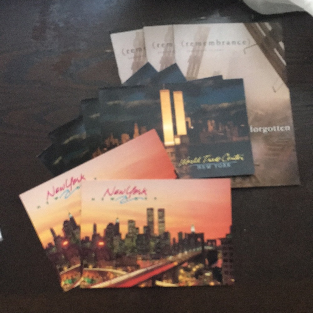 9.11 NYC memorial World Trade Center postcards NEW vintage
